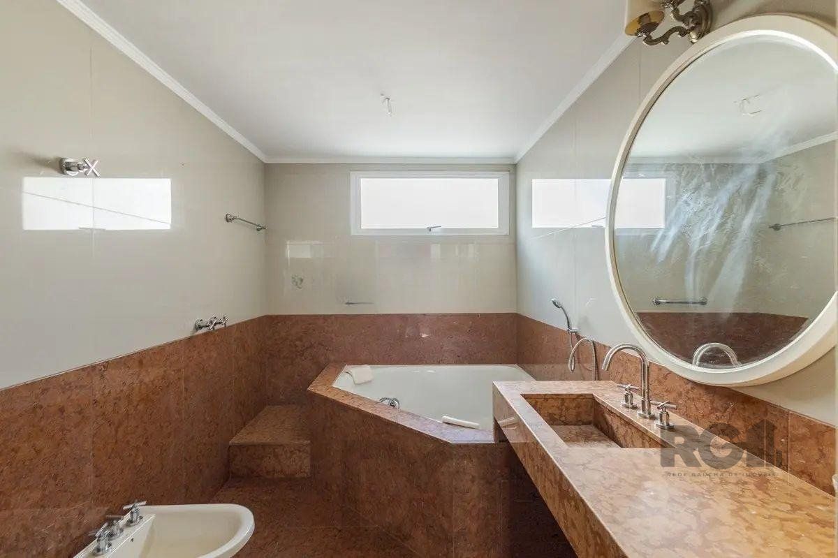 Apartamento 4 dormitorios vaga e elevador Centro Histórico Porto Alegre — foto 20