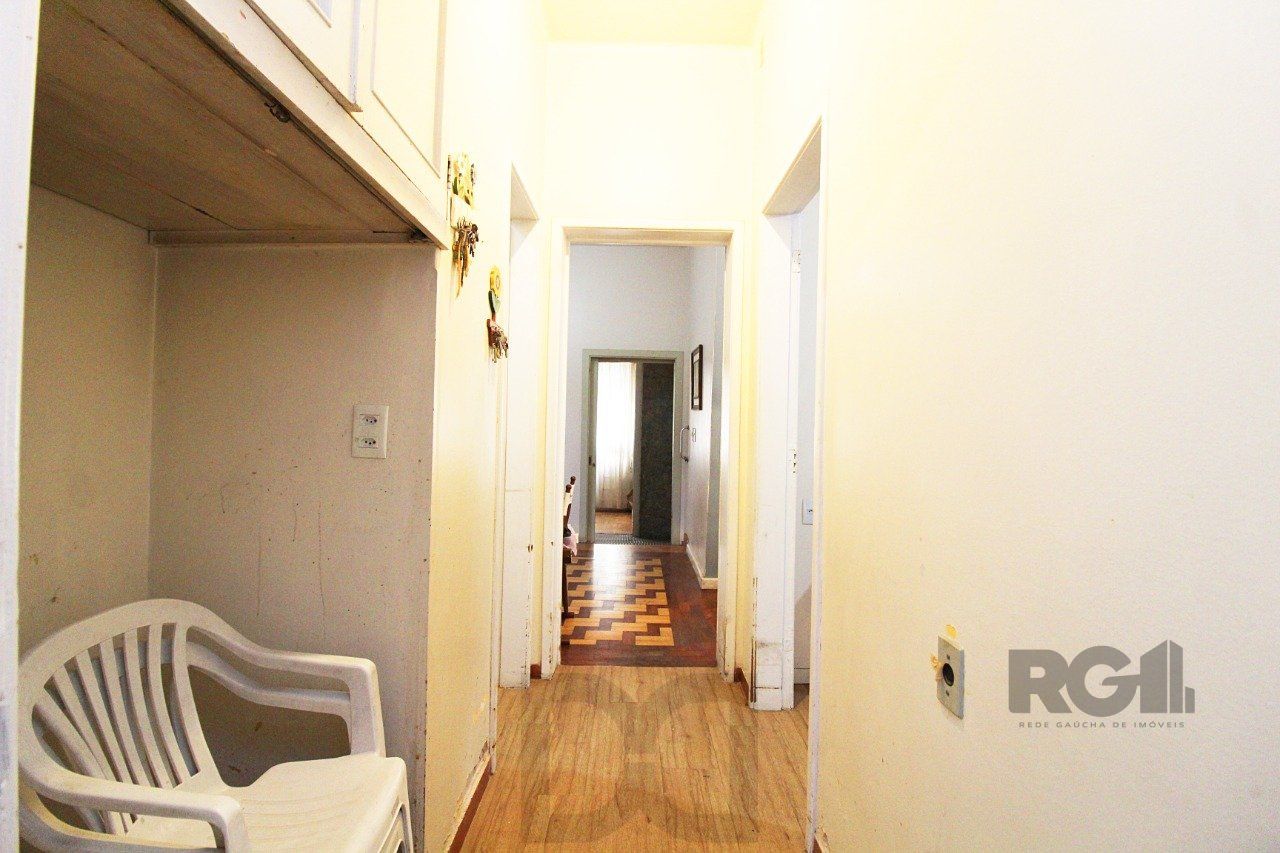 Casa à venda 4 quartos (dormitórios), suíte, 3 vagas - Partenon, Porto Alegre — foto 17