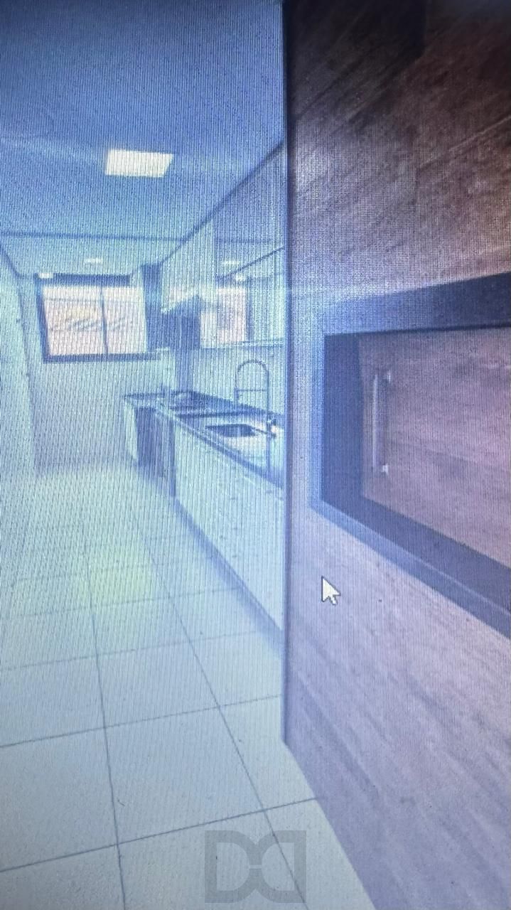 Apartamento Semimobiliado de 2 Quartos, Suíte, 2 Vagas,  à Venda em Porto Alegre — foto 7
