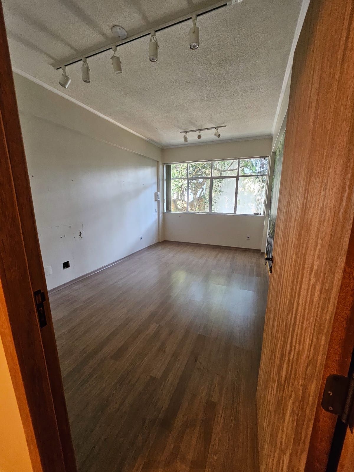 Sala comercial no bairro Petrópolis em Porto Alegre — foto 3