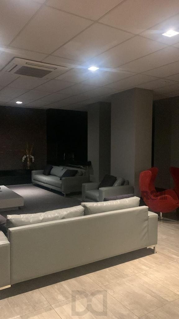 Loft mobiliado, com 38,69 privativo com 1 box perto da PUC-RS no bairro Jardim Botânico em Porto Alegre. — foto 7