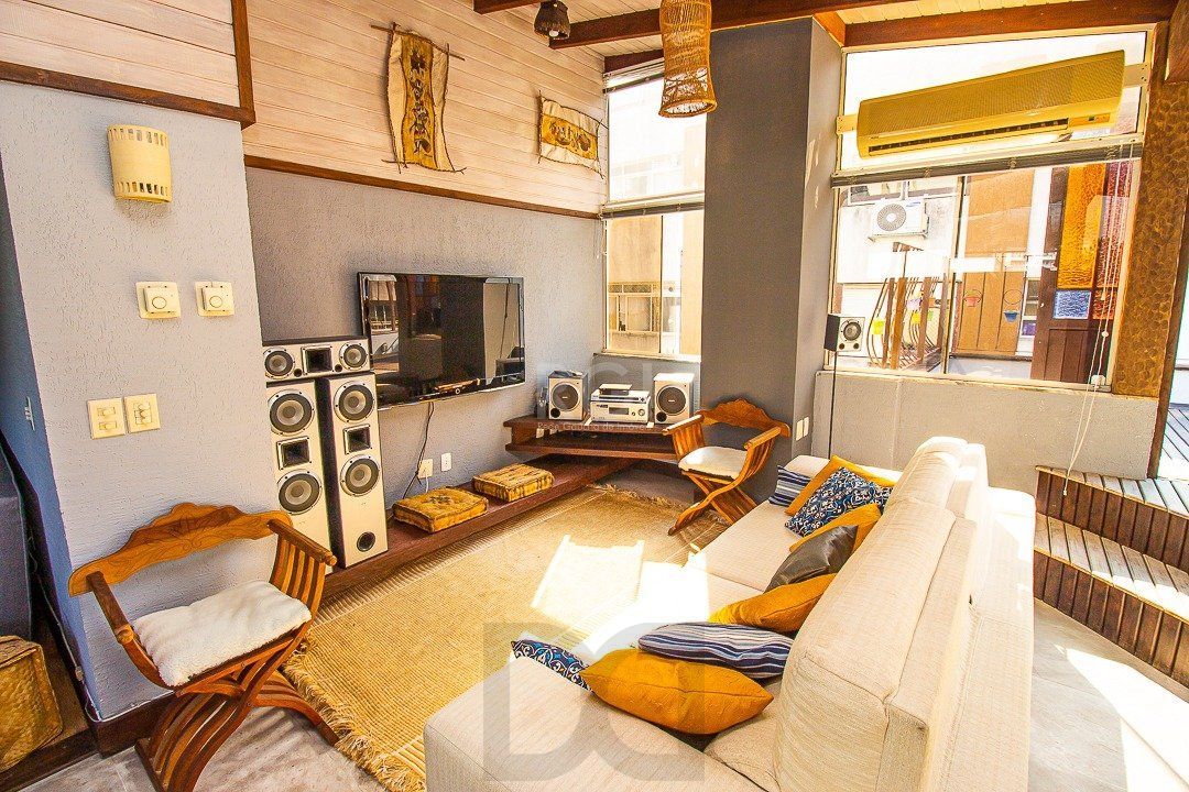 Cobertura para Venda - 116.36m², 2 dormitórios, sendo 1 suites, 1 vaga - Petrópolis — foto 15