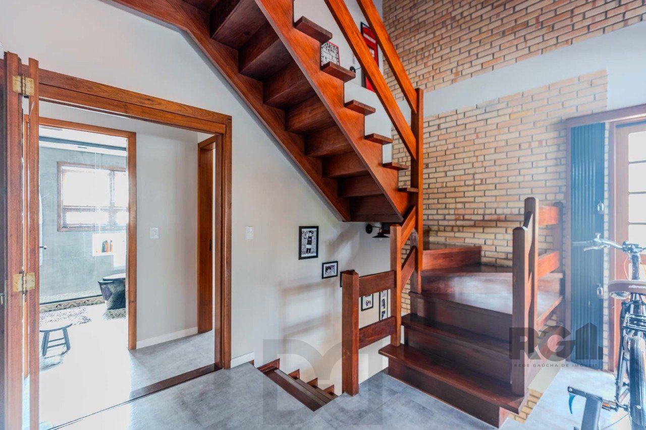 Casa em condomínio fechado, 3 dormitórios, suíte e duas vagas de garagem — foto 31