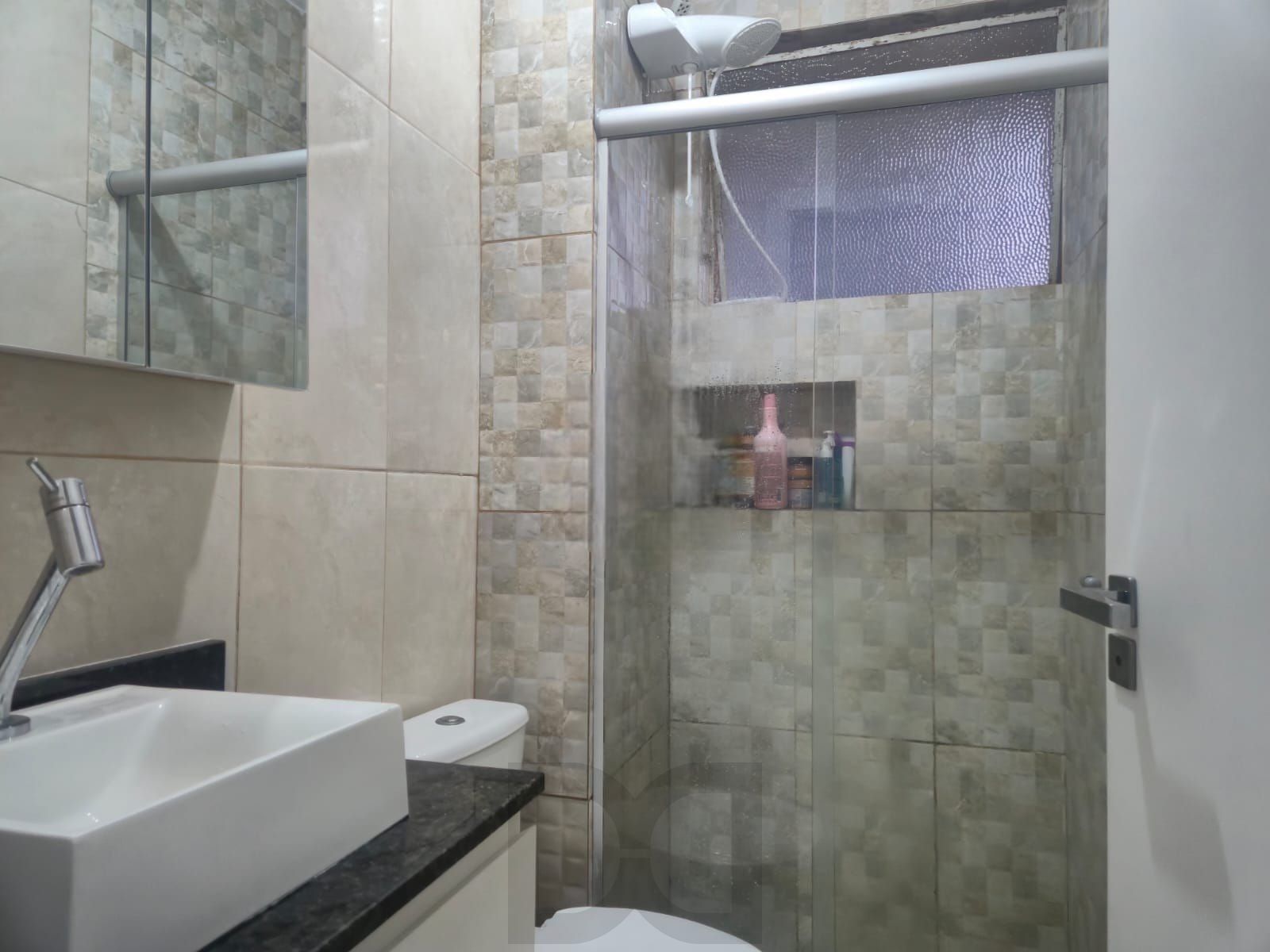 Apartamento Reformado de 2 Dormitórios à Venda Portaria 24 Horas Financiável — foto 4