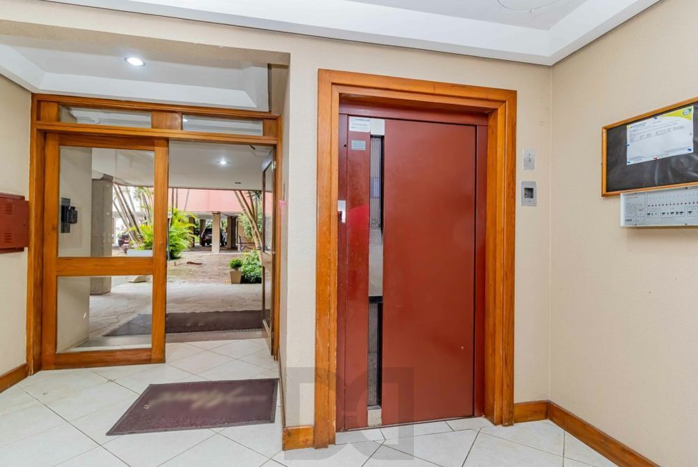 Apartamento de 2 quartos em prédio com elevador, churrasqueira e garagem — foto 15