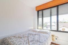 1 dormitório sem vaga, com móveis planejados no quarto, cozinha e banheiro — foto 4