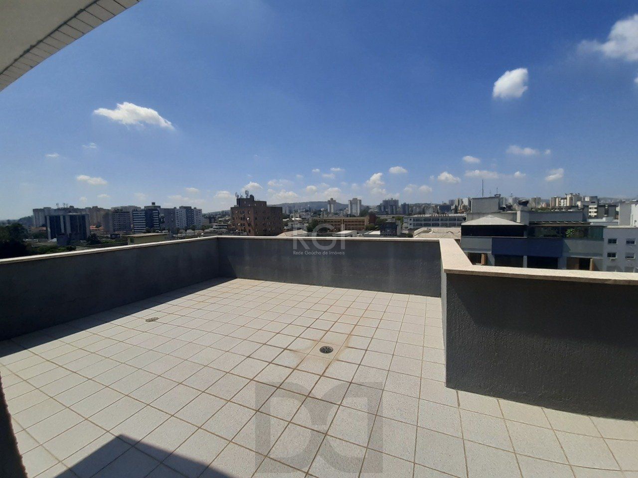 Cobertura para Venda - 281.25m², 3 dormitórios, sendo 1 suites, 2 vagas - Cristo Redentor — foto 19