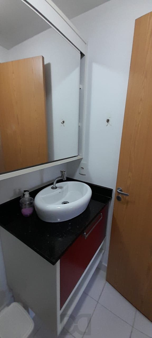 Apartamento de 2 quartos, suíte e 1 vaga de garagem no bairro Jardim Carvalho — foto 16