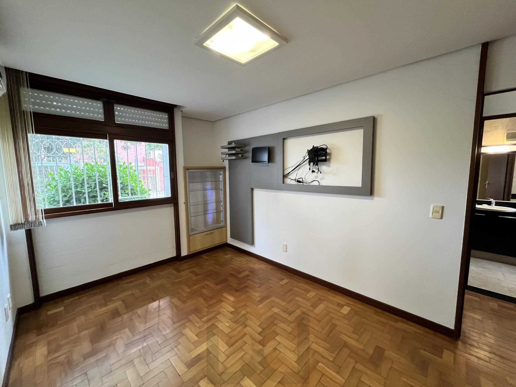 Casa para Venda - 160m², 3 dormitórios, sendo 1 suites, Jardim Botânico — foto 16