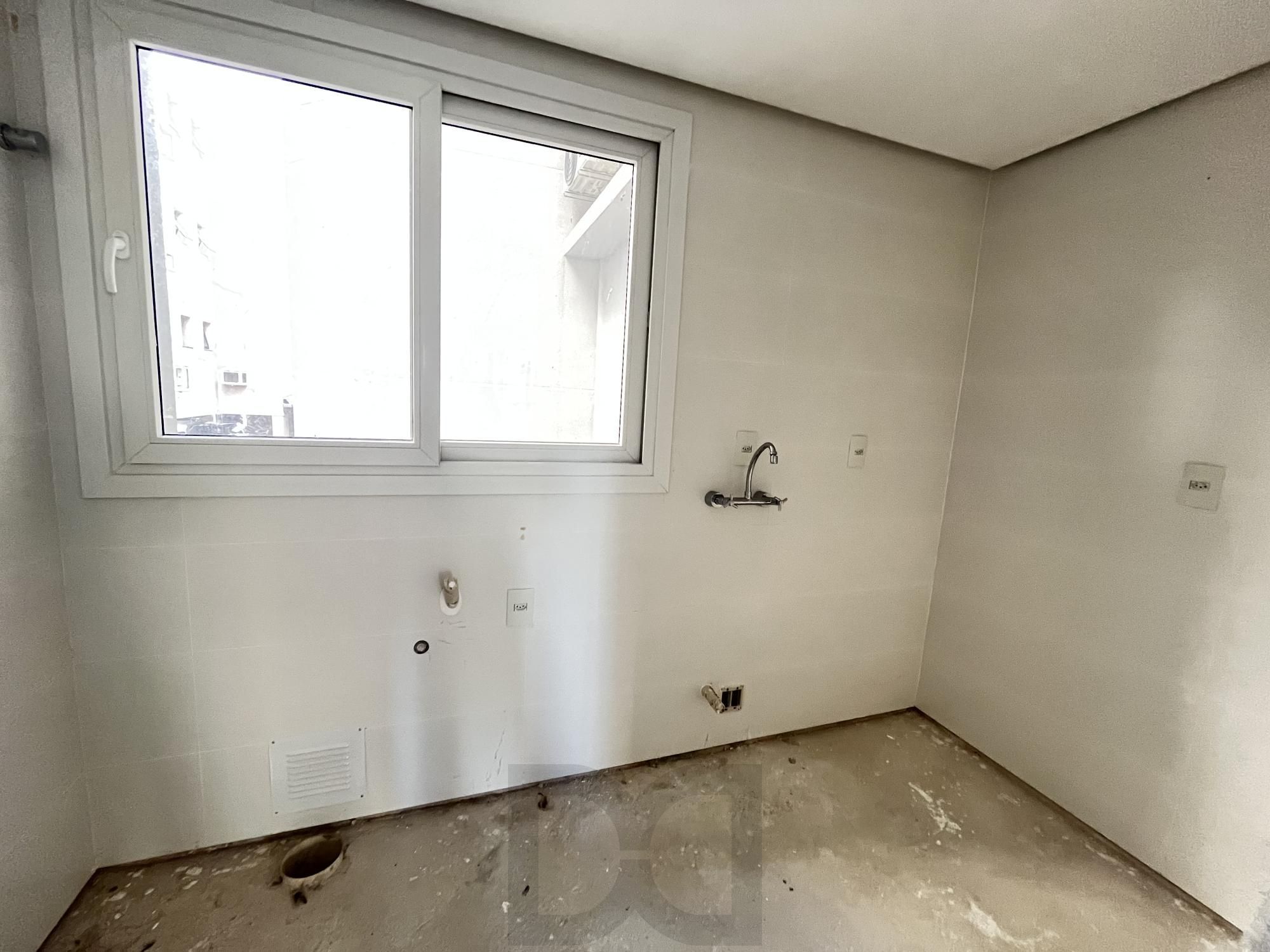 Apartamento com 3 suítes no bairro São João em Porto Alegre — foto 10
