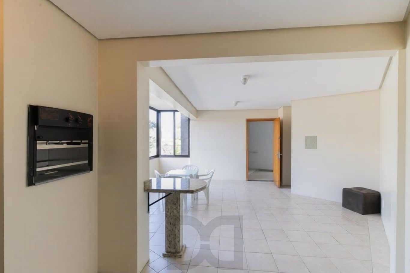 Apartamento de 2 quartos, suíte e 1 vaga de garagem no bairro Chácara das Pedras — foto 9