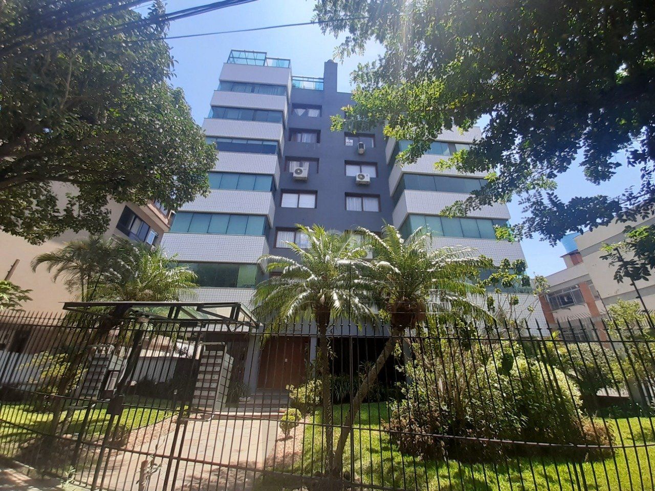 Cobertura para Venda - 281.25m², 3 dormitórios, sendo 1 suites, 2 vagas - Cristo Redentor — foto 1