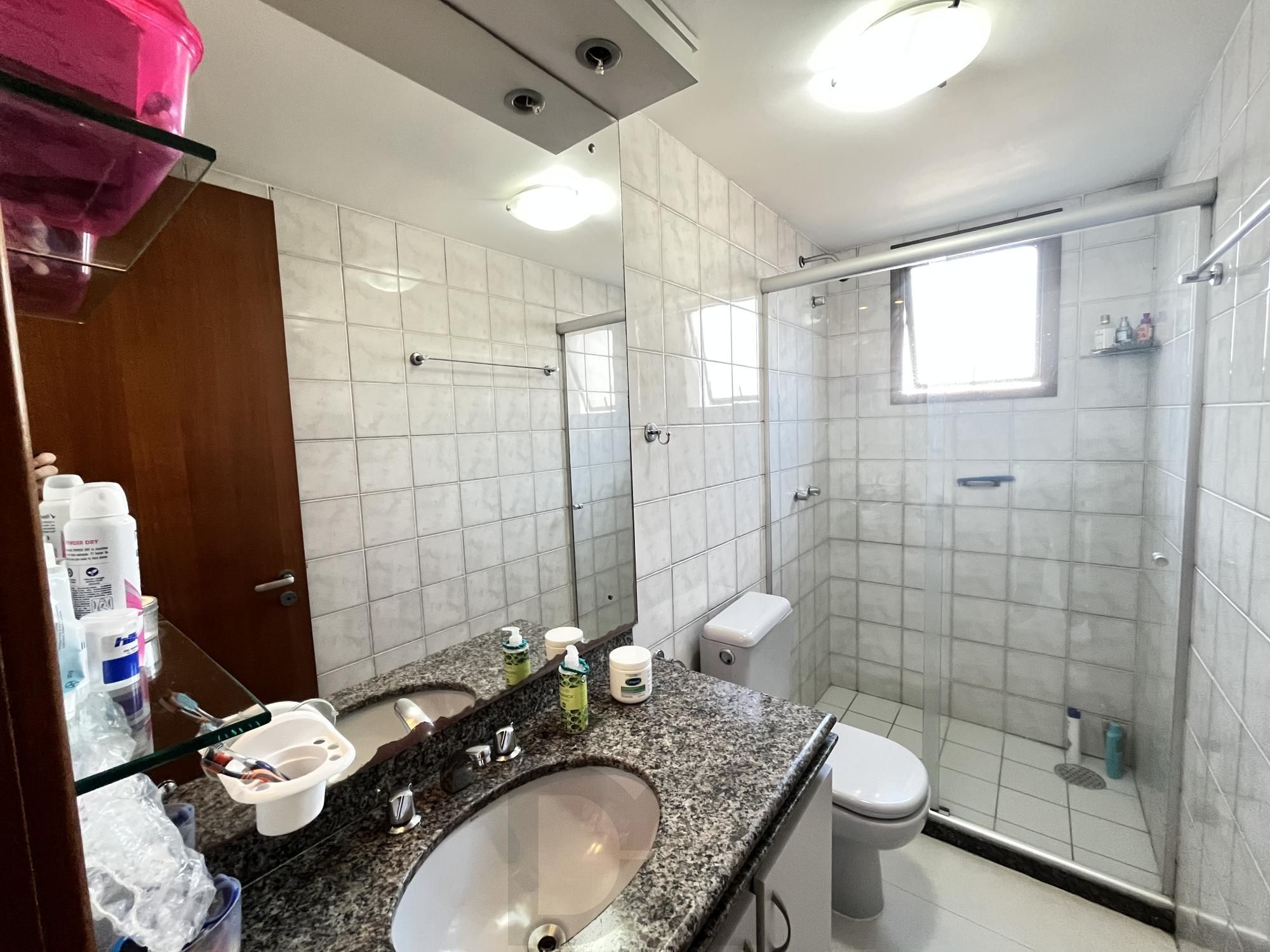 Cobertura de 3 quartos, suíte e 1 vaga de garagem no bairro Menino Deus — foto 24