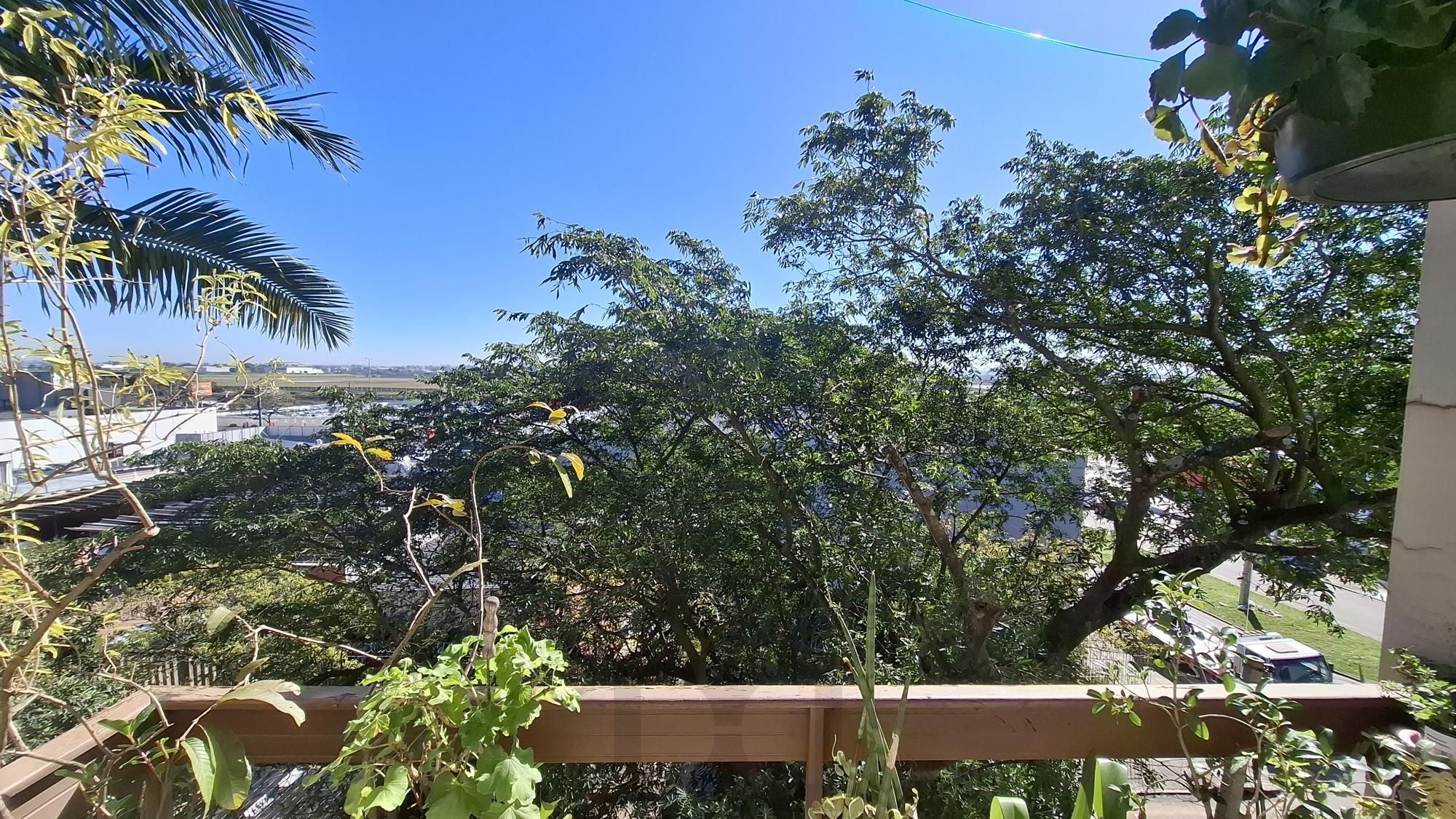 Apartamento 1 dormitório sala 2 ambientes garagem fechada ensolarado com vista — foto 8