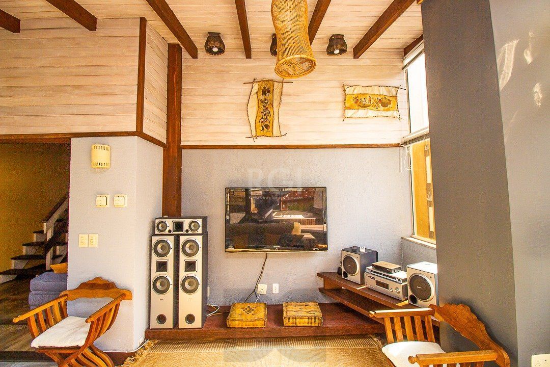 Cobertura para Venda - 116.36m², 2 dormitórios, sendo 1 suites, 1 vaga - Petrópolis — foto 19
