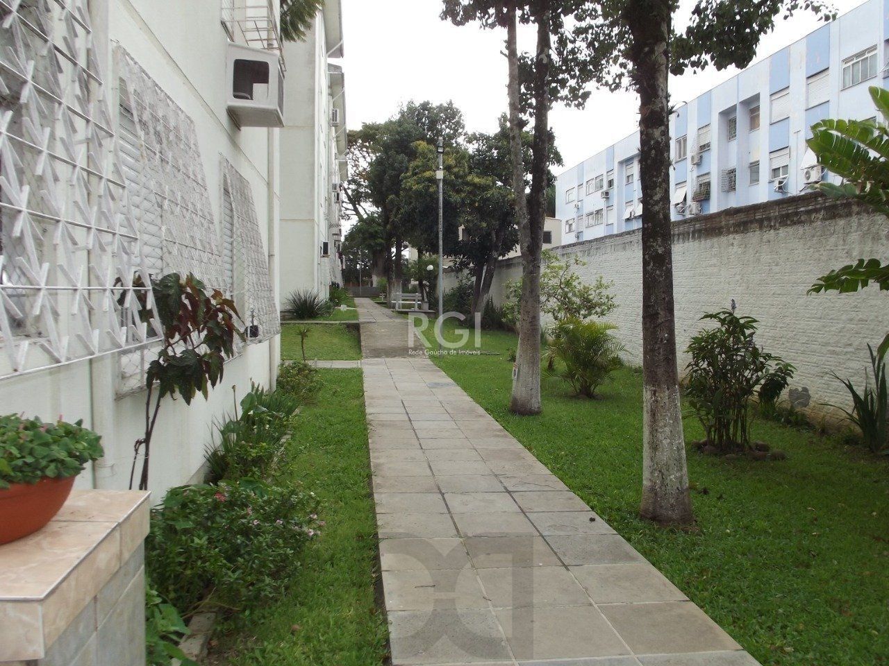 Apartamento para Venda - 46.68m², 2 dormitórios, 1 vaga - Cavalhada — foto 4