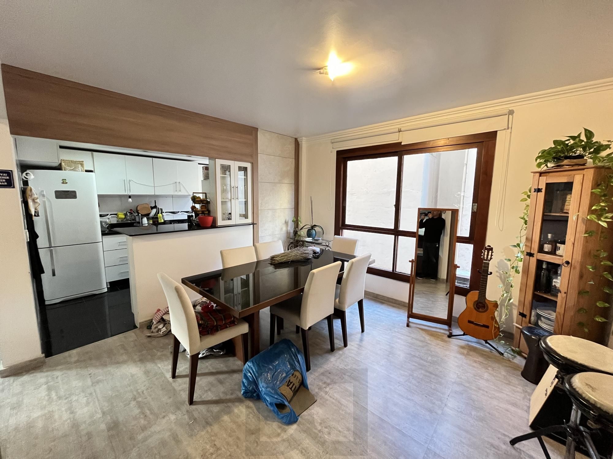 Apartamento de dois quartos e no bairro Menino Deus em POA — foto 13