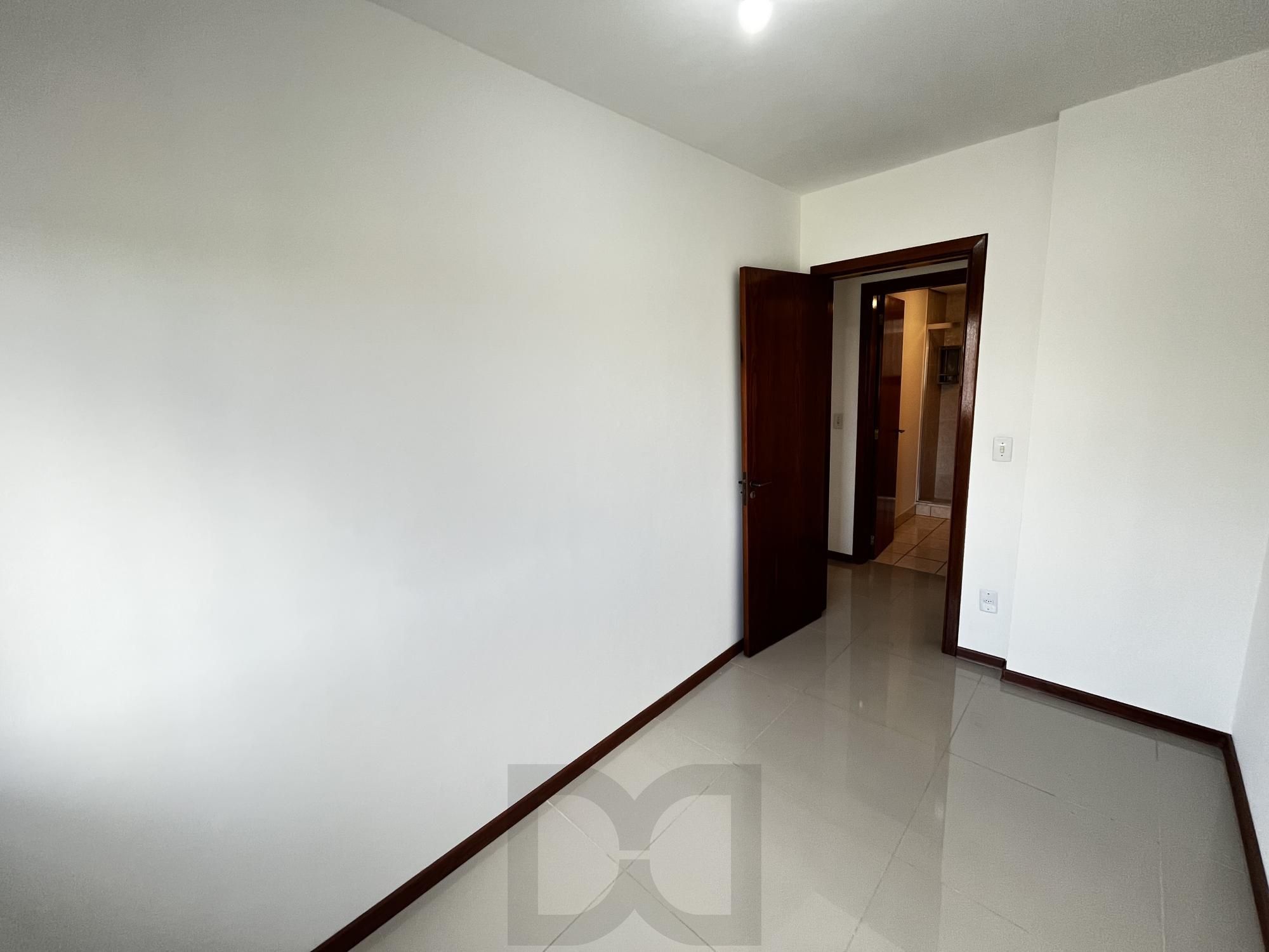 Apartamento de 3 quartos, suíte e 1 vaga de garagem no bairro Cidade Baixa POA — foto 11