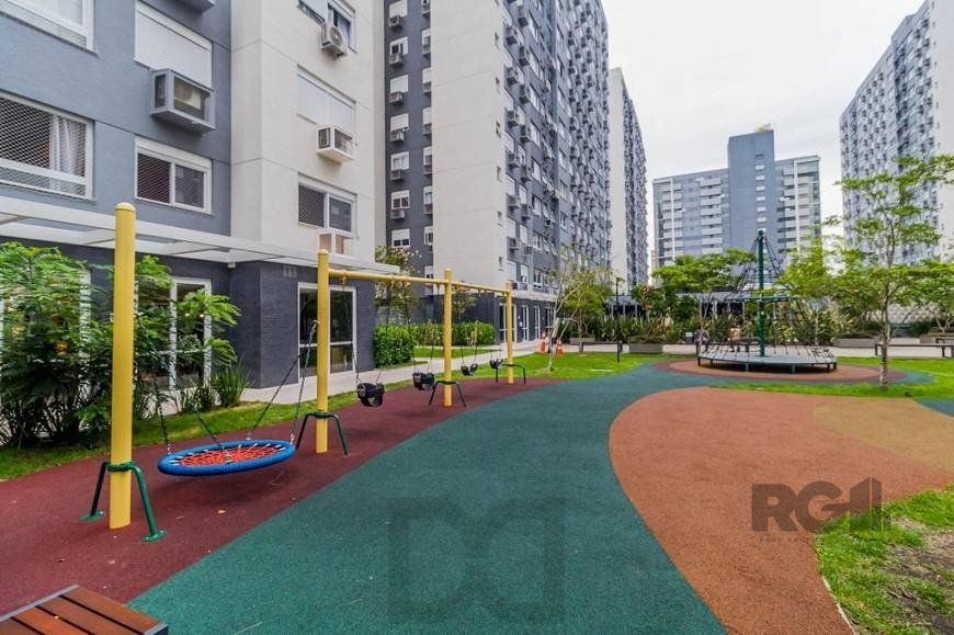 Apartamento 3 quartos, sendo 1 suíte, 67 m² privativos e 2 vagas de garagem (box duplo) localizado na Rua Jerônymo Zelmanovitz, no bairro São Sebastião em Porto Alegre. — foto 14