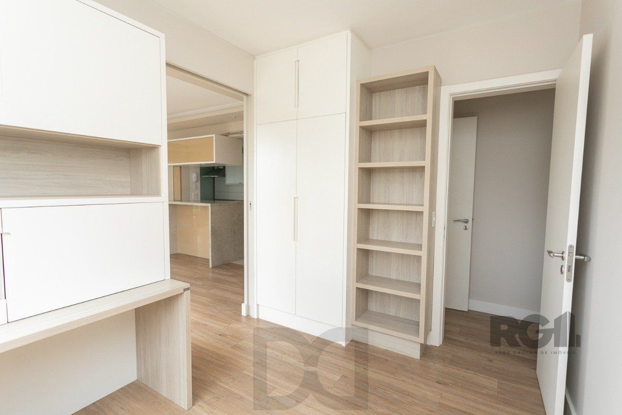 Apartamento semimobiliado e decorado no bairro Auxiliadora, com 91 m² — foto 19