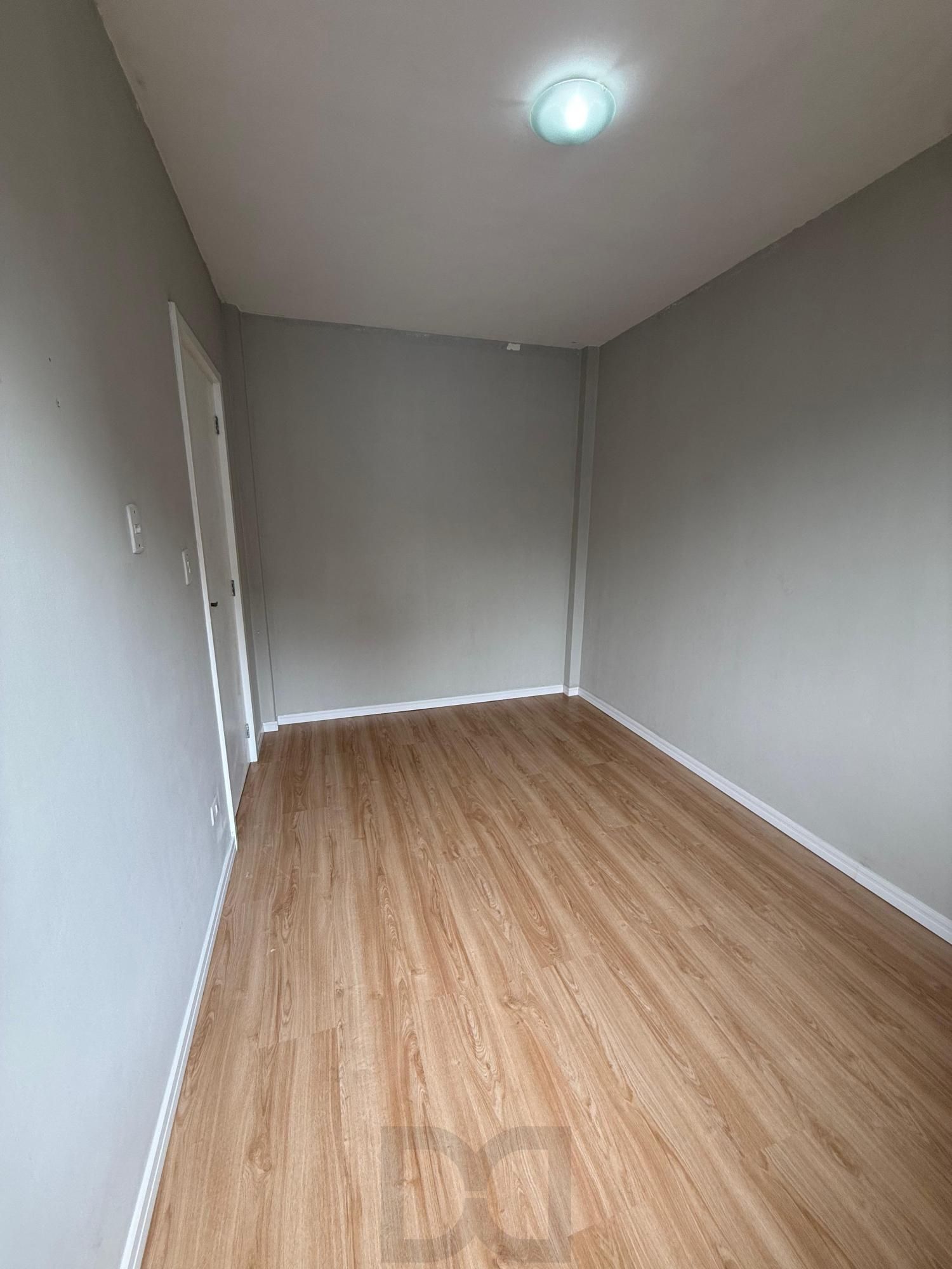 Apartamento de um quarto no bairro Cristal - estacionamento rotativo — foto 3