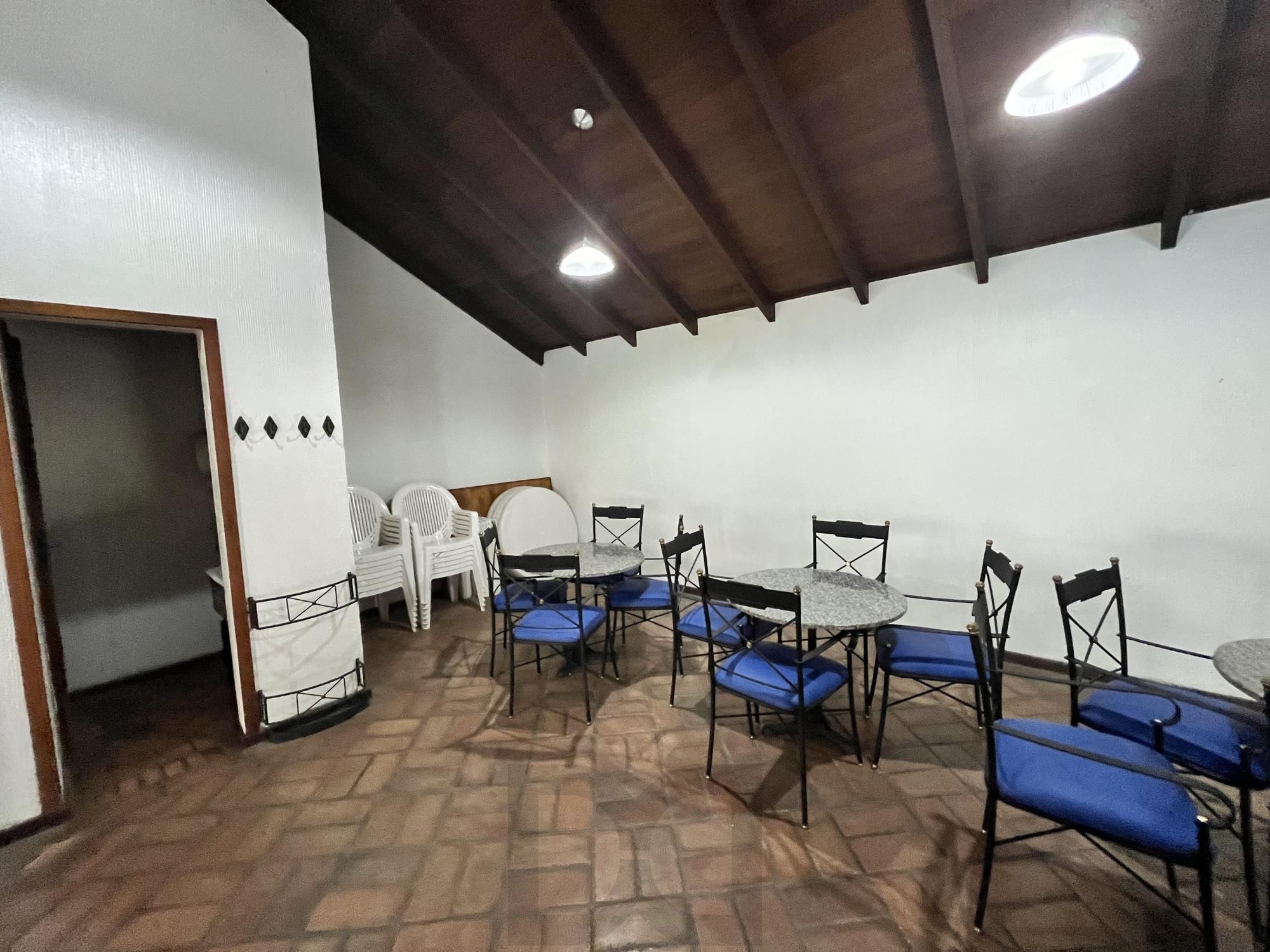 Apartamento de 4 quartos, suíte, amplo closet, dependência e 2 vagas de garagem — foto 66
