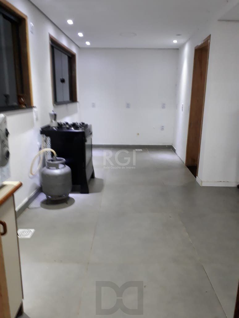 Casa para Venda - 230.45m², 4 dormitórios, sendo 1 suites, 3 vagas - Ponta Grossa — foto 6