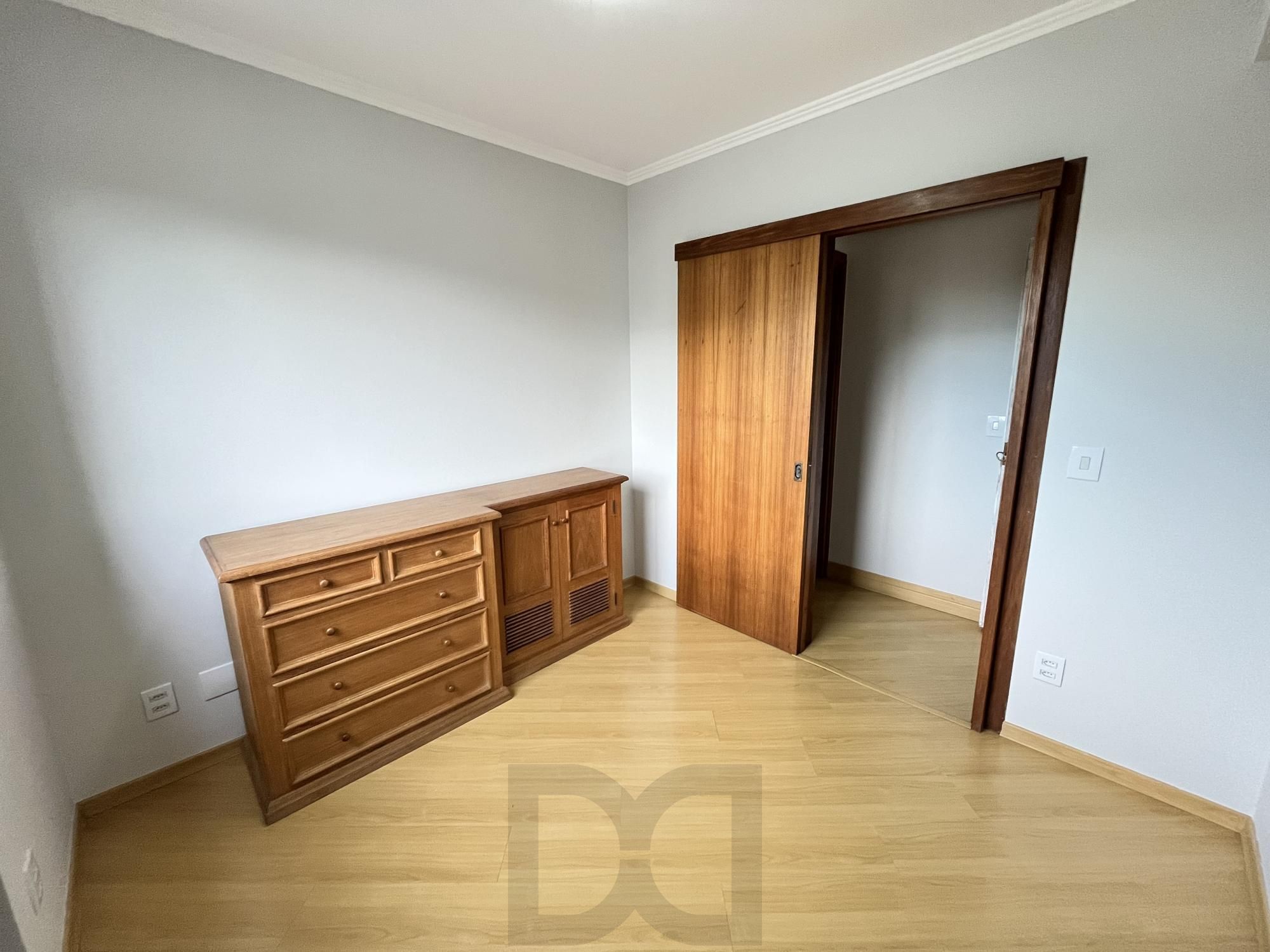 Apartamento de 3 quartos, suíte e 2 vagas de garagem no bairro Passo da Areia — foto 11