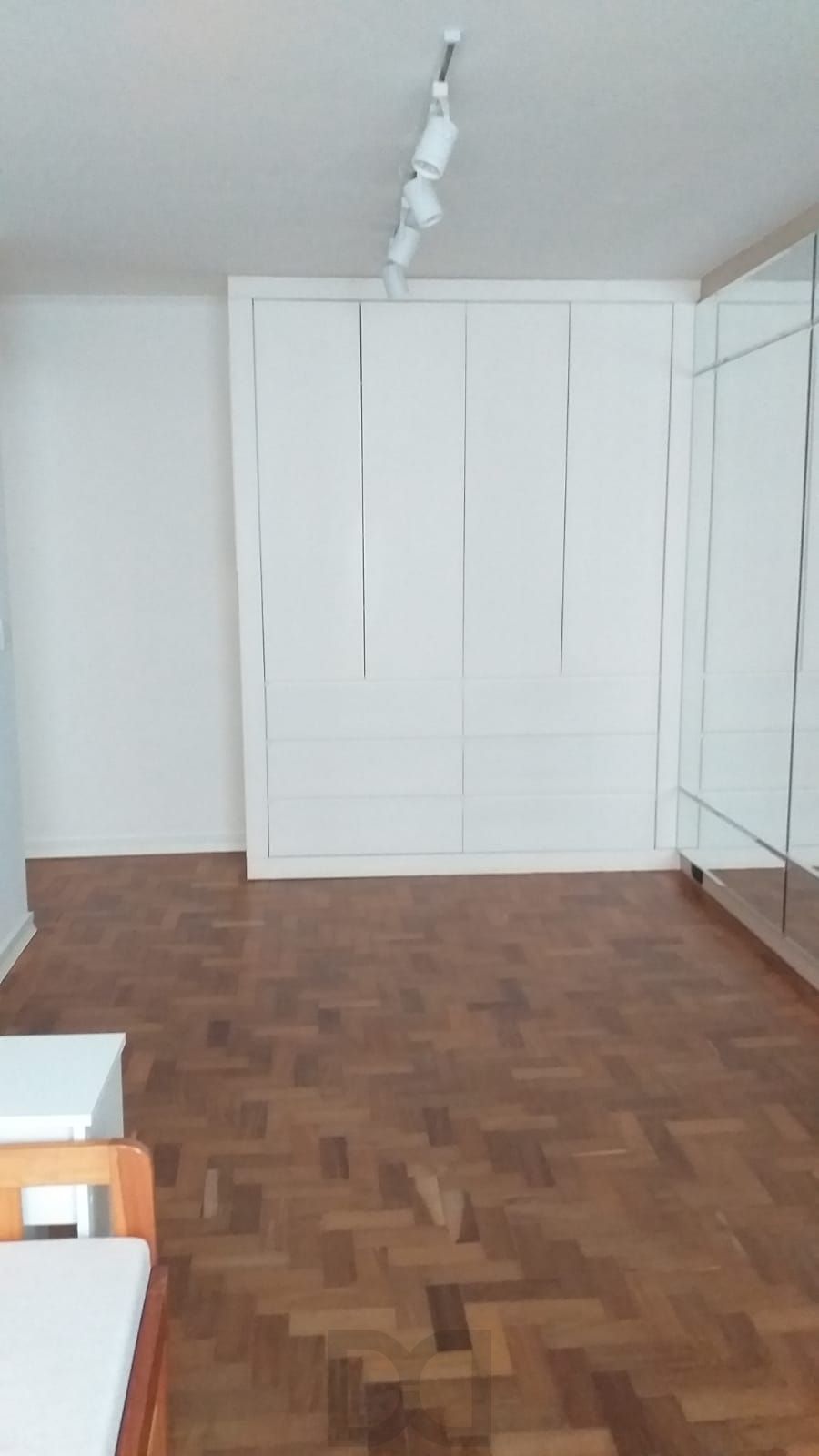 Apto 2 dorms com garagem R$480mil em Petrópolis — foto 2