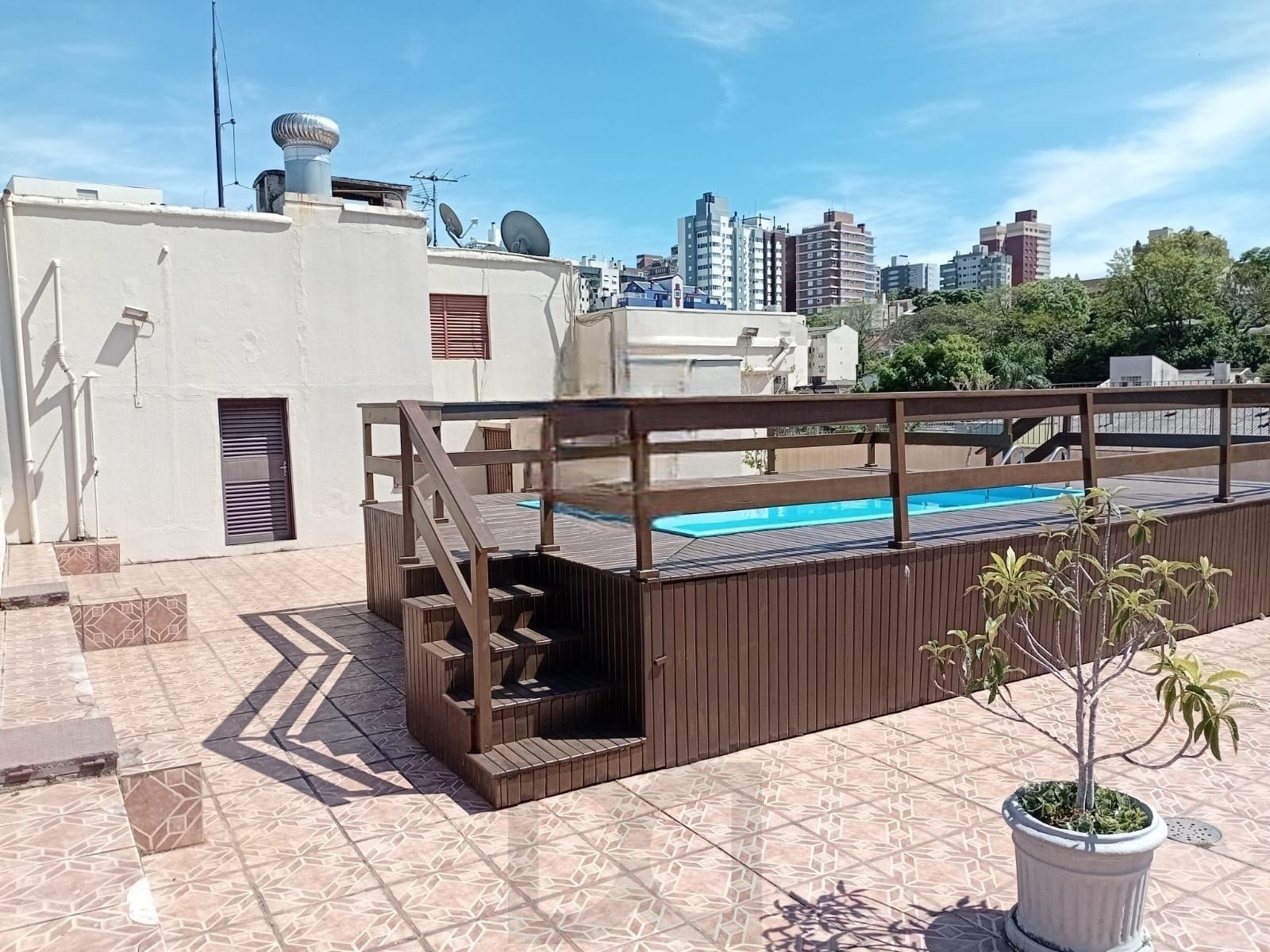 Apartamento de um quarto no bairro Jardim Botânico em POA — foto 21