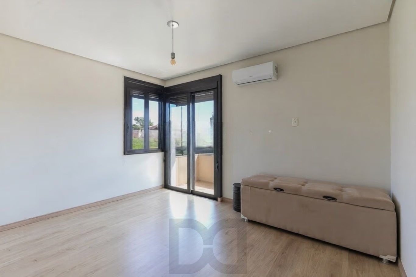 Apartamento de 2 quartos, suíte e 1 vaga de garagem no bairro Chácara das Pedras — foto 5