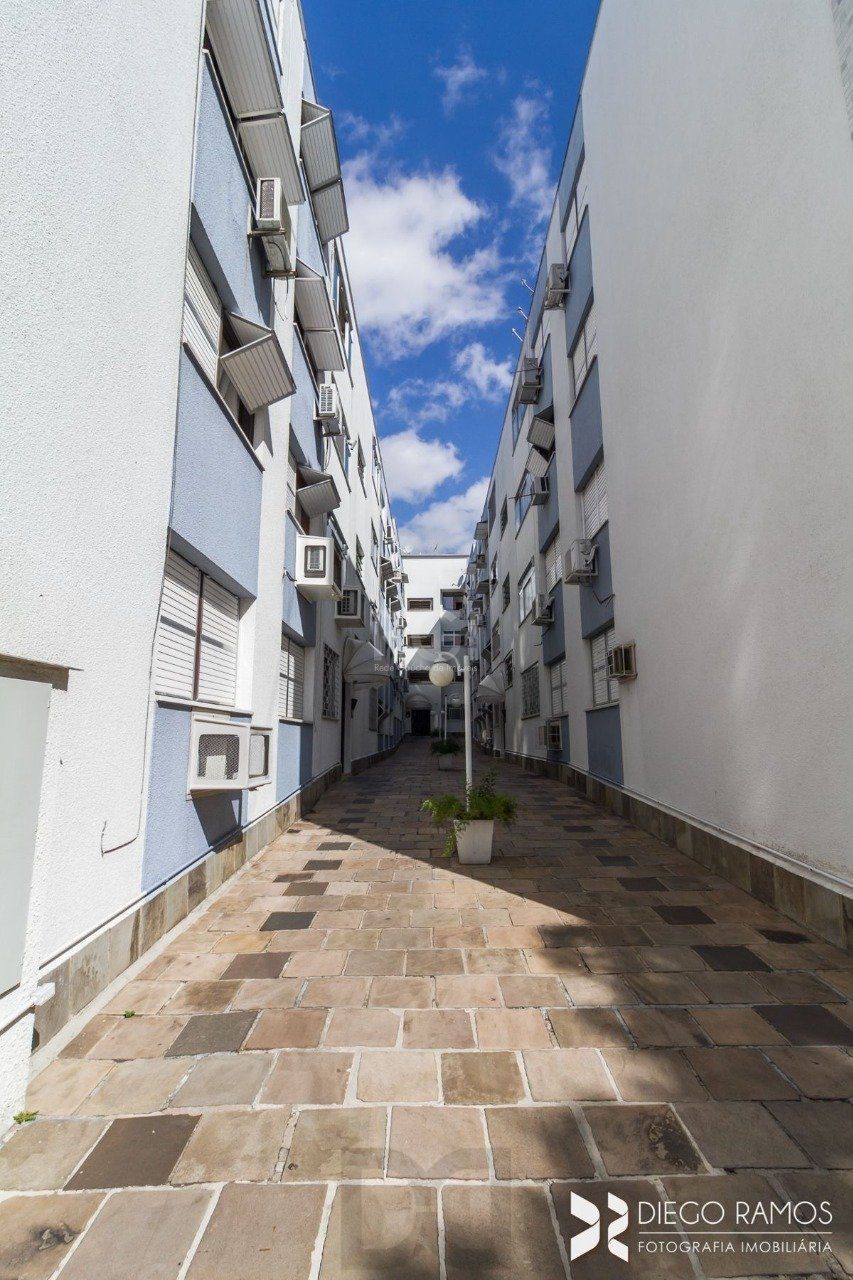 Apartamento para Venda - 82m², 3 dormitórios, sendo 1 suite, 1 vaga - Menino Deus — foto 25