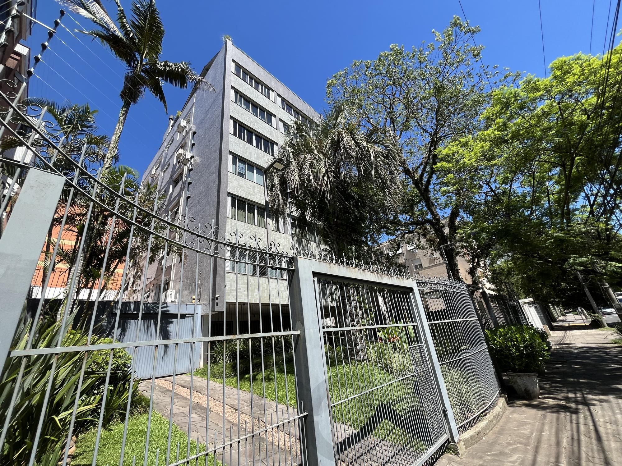 Apartamento de 3 quartos, suíte e 2 vagas de garagem no bairro Auxiliadora POA — foto 1