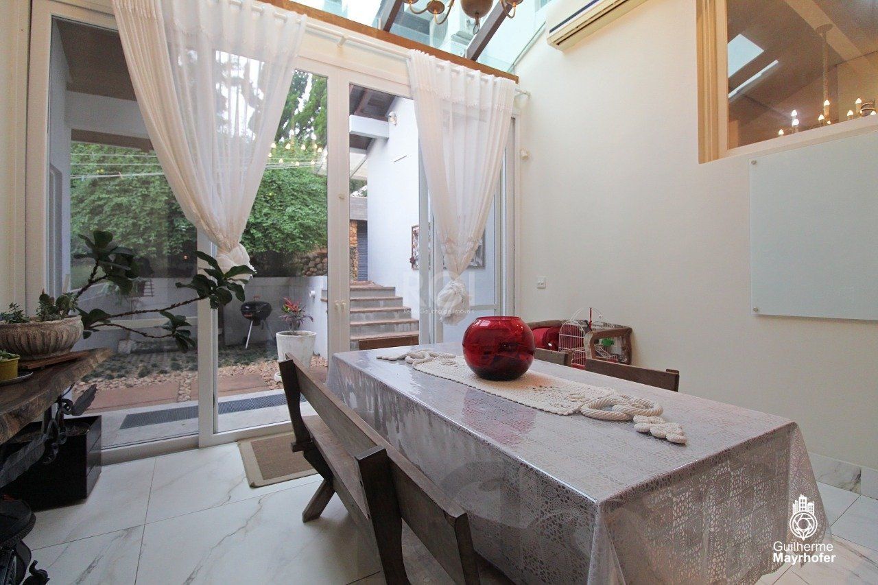 Casa para Venda - 650m², 4 dormitórios, sendo 3 suites, 4 vagas - Chácara das Pedras — foto 9