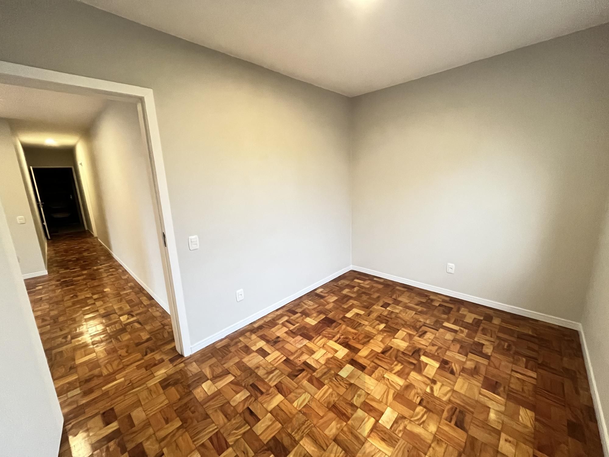 Apartamento de 2 quartos e 2 vagas de garagem no bairro Santana em Porto Alegre — foto 16