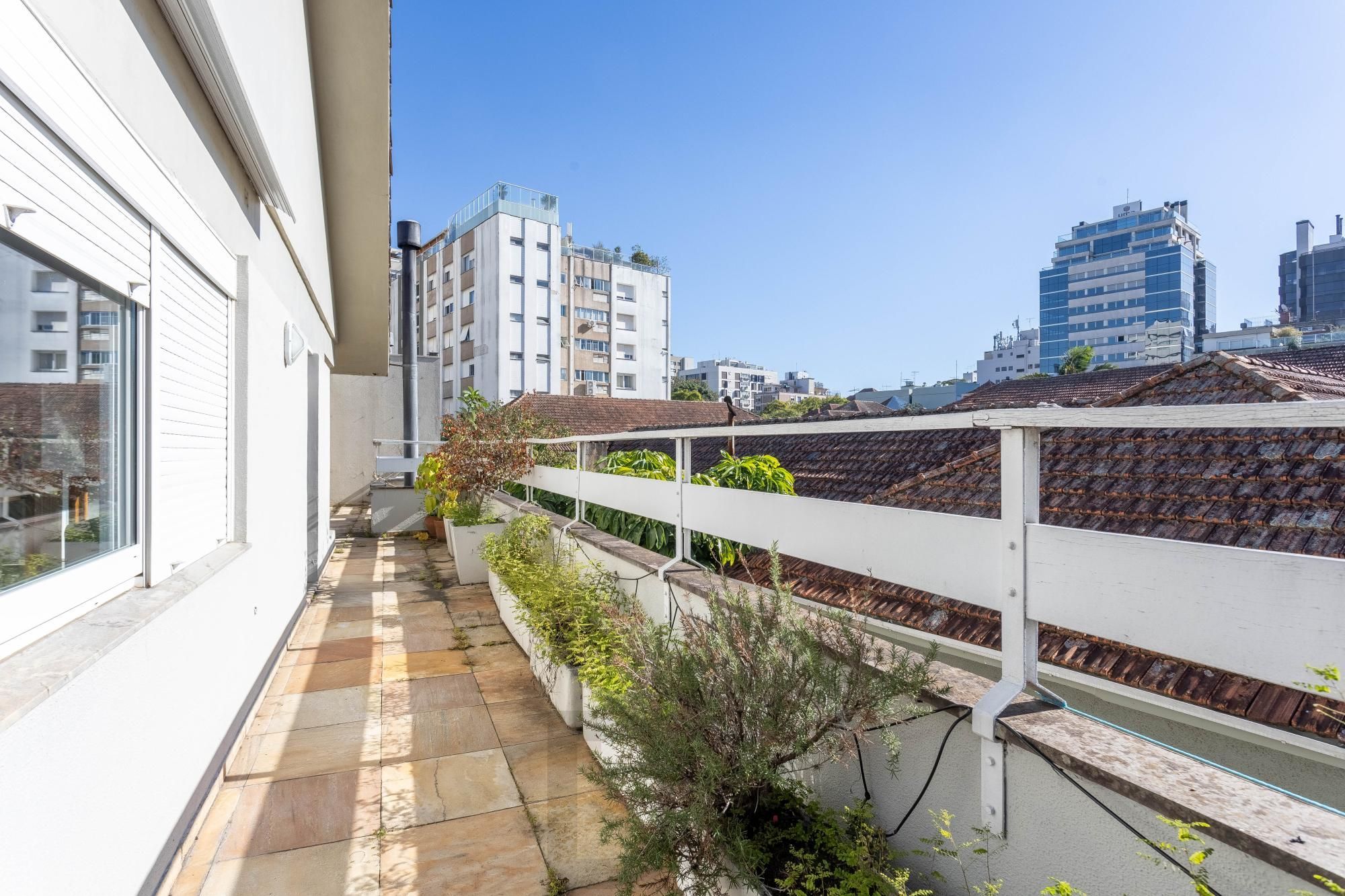 Cobertura na Dinarte Ribeiro/2 Dorm. Suíte/ No coração do Moinhos de Vento — foto 15