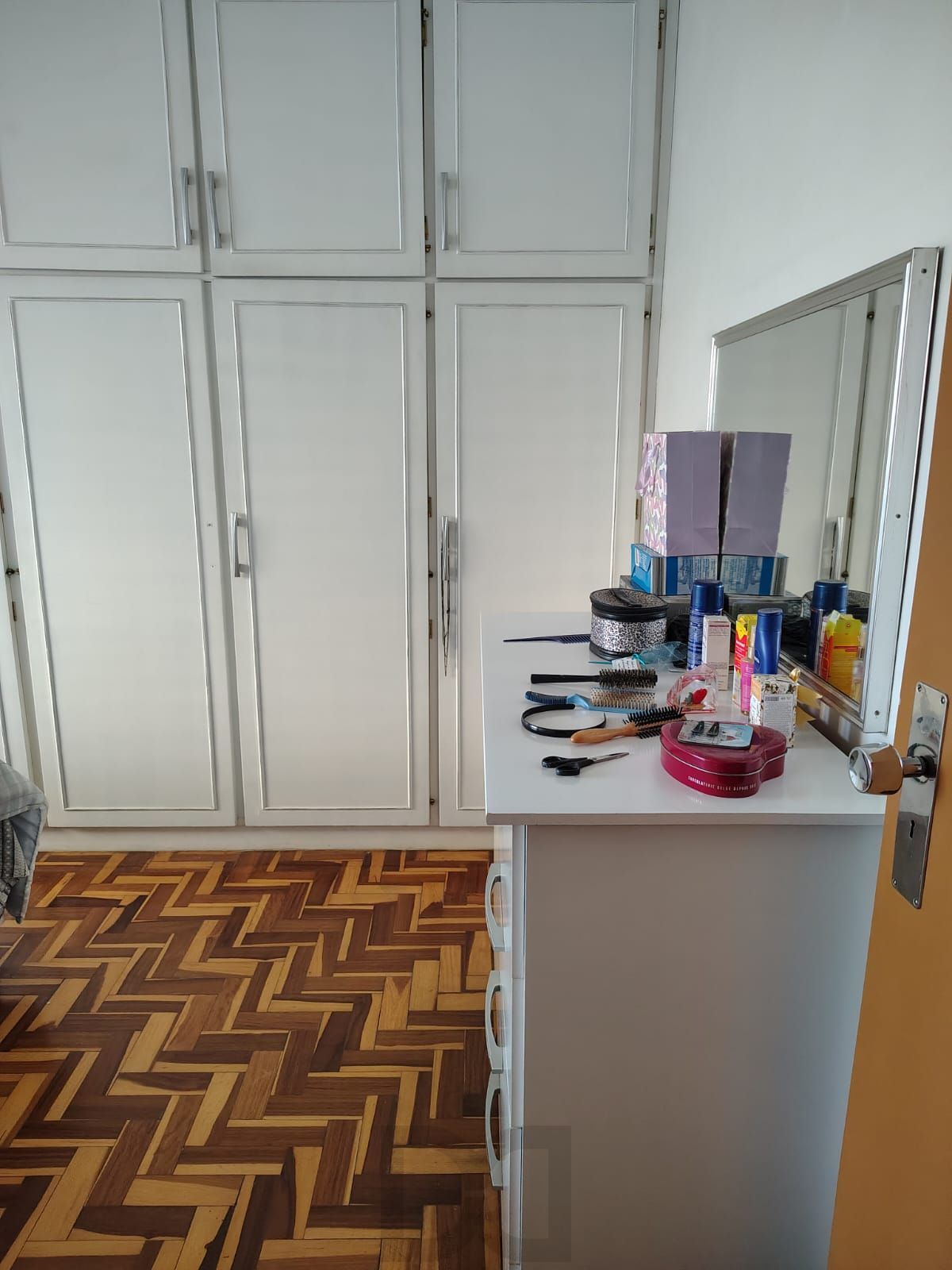 Apartamento Espaçoso no Centro Histórico com Móveis Sob Medida — foto 31