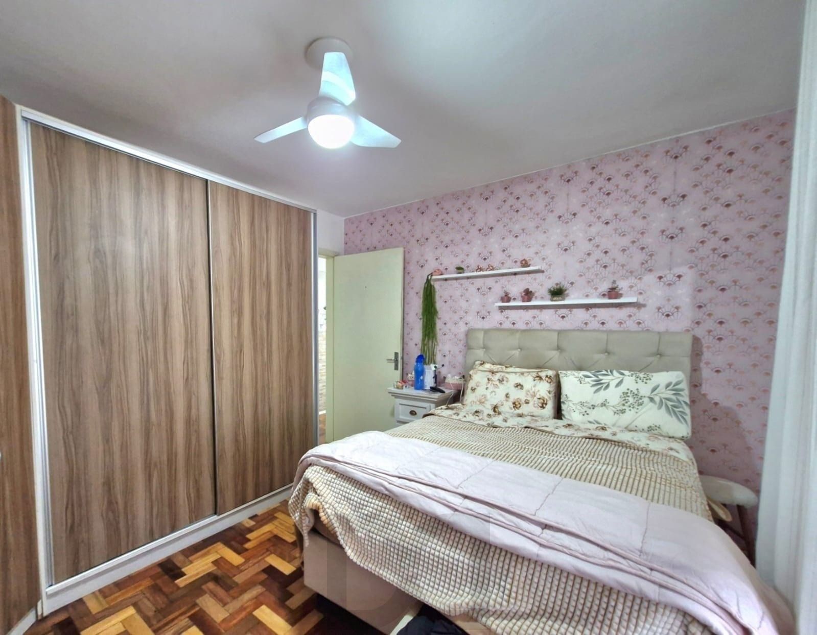 Apartamento de 2 dormitórios, no bairro Humaitá, em Porto Alegre — foto 9