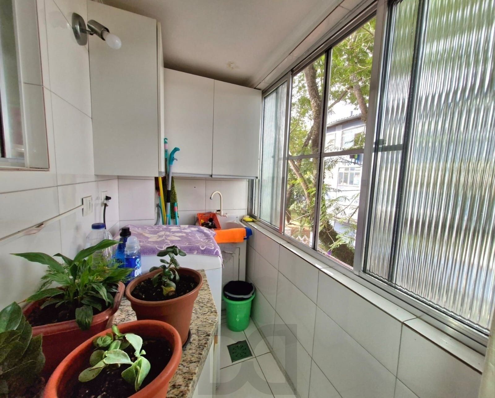 Apartamento de 2 dormitórios, no bairro Humaitá, em Porto Alegre — foto 10
