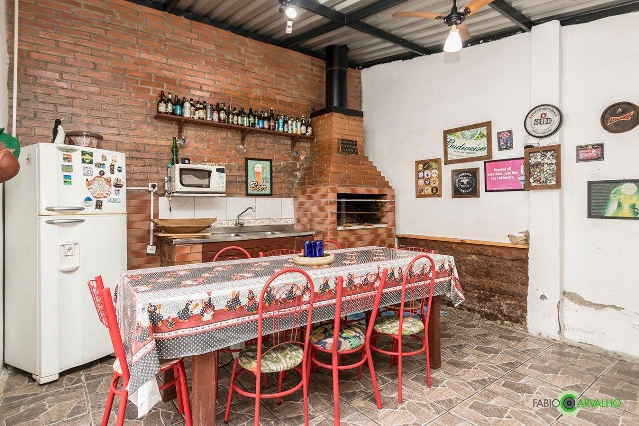 Casa para Venda - 168m², 3 dormitórios, sendo 1 suites, 3 vagas - Medianeira — foto 37