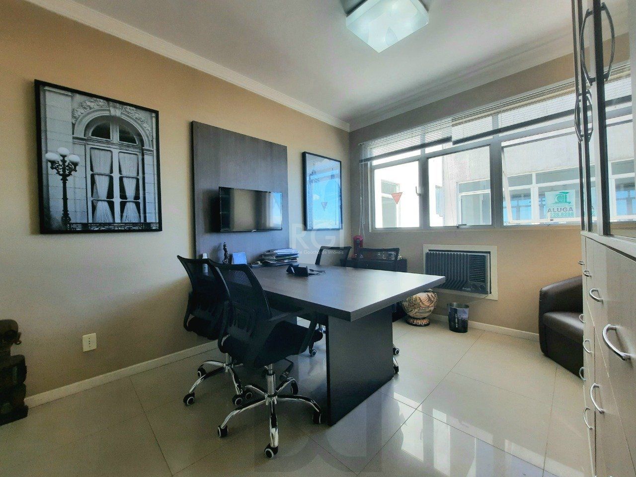 Sala Comercial Duplex com Vista para a Nova Ponte do Guaíba | 49m² | São João — foto 1
