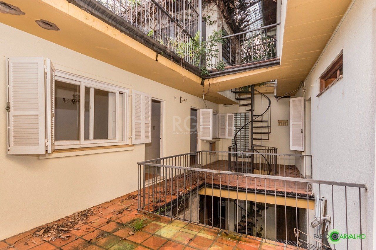 Casa para Venda - 307m², 4 dormitórios, sendo 2 suites, 3 vagas - Higienópolis — foto 48