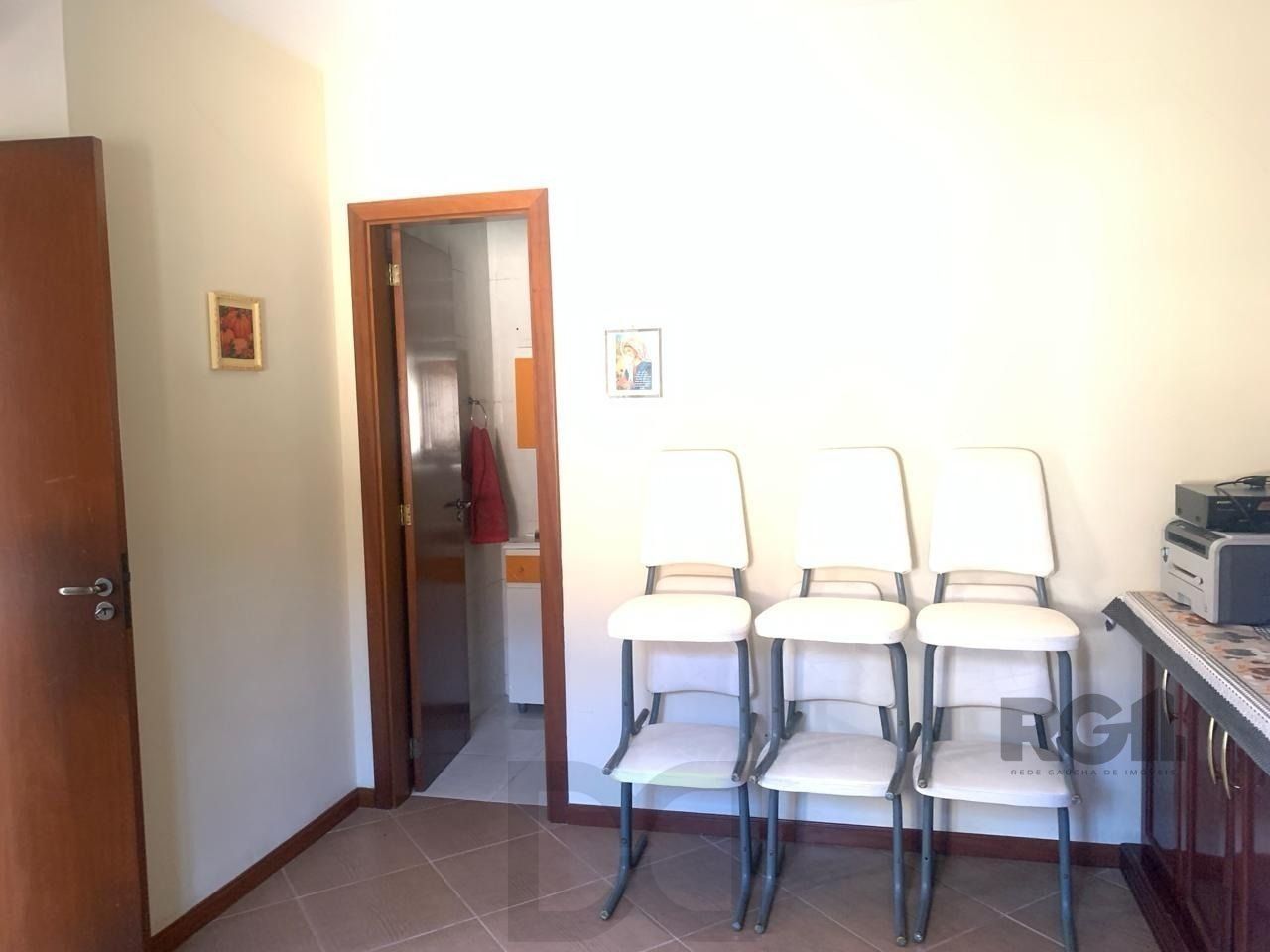 Casa com 3 quartos, 1 suíte, 3 vagas e 182m² para vender por R$ 890.000 — foto 8
