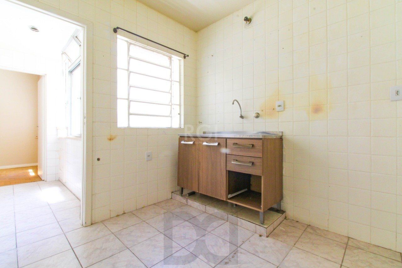 Apartamento para Venda - 73.01m², 2 dormitórios, 1 vaga - Menino Deus — foto 11