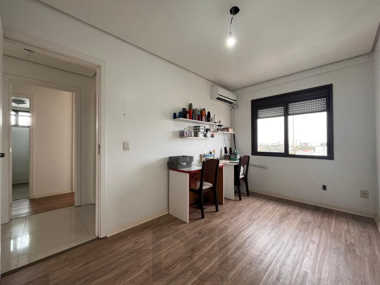Excelente apartamento de 2 dormitórios com vaga dupla e depósito — foto 13