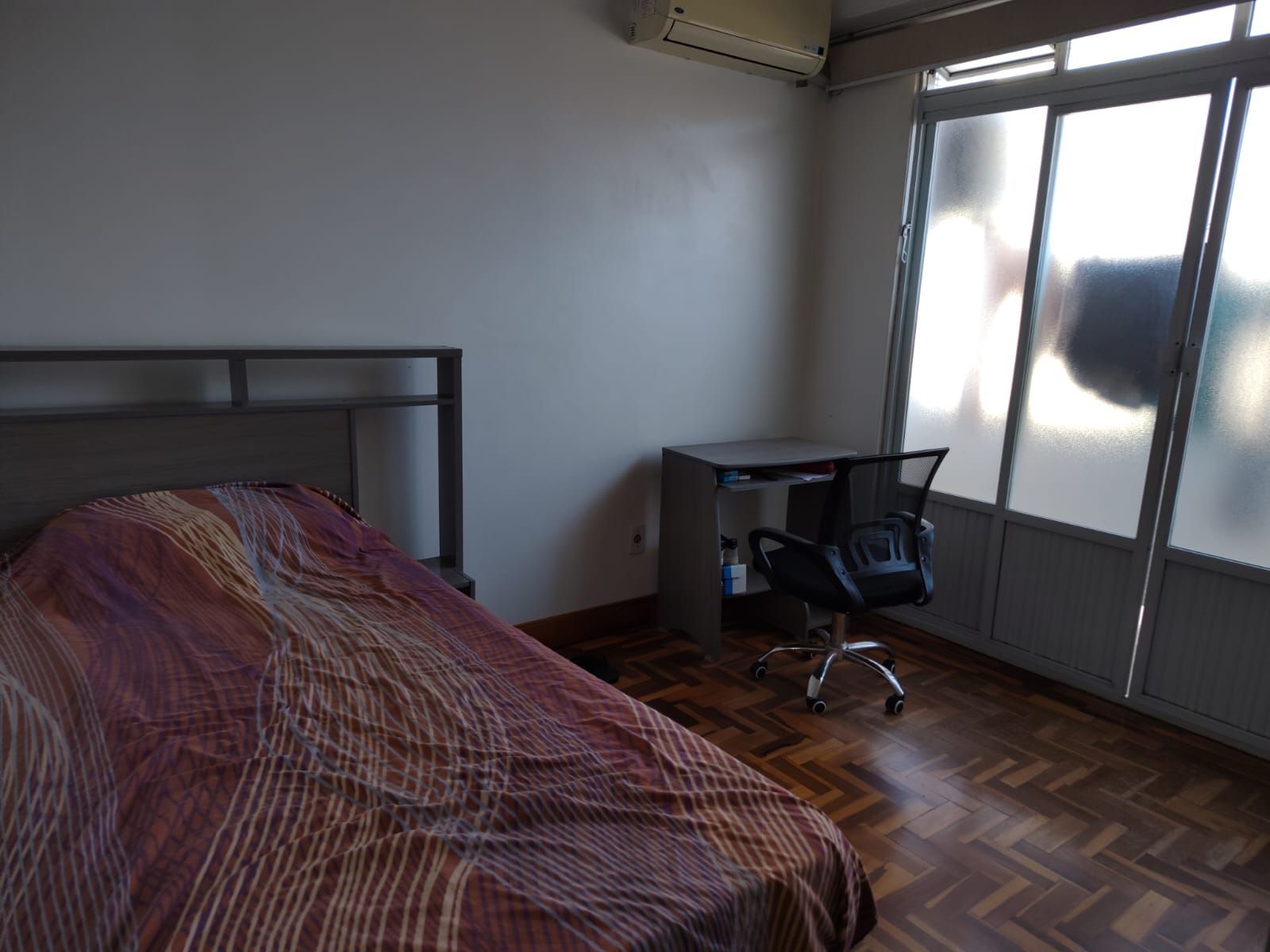 Apartamento Espaçoso no Centro Histórico com Móveis Sob Medida — foto 10