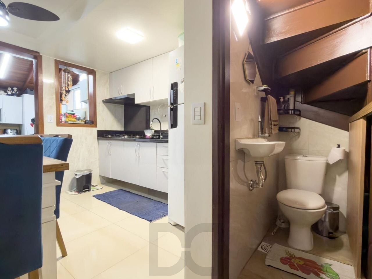 Casa em Condomínio Fechado Pronta Para Entrar e Morar, 2 Dormitórios, Vaga Coberta e Churrasqueira ! — foto 4
