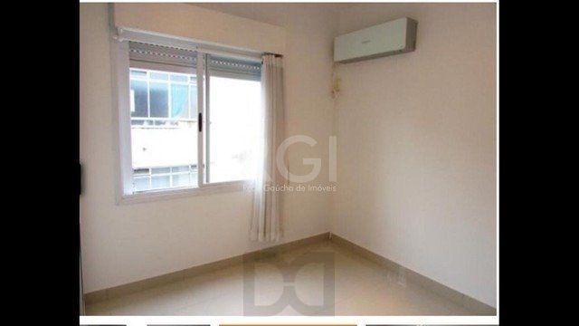 Apartamento para Venda - 74m², 2 dormitórios, Azenha — foto 5