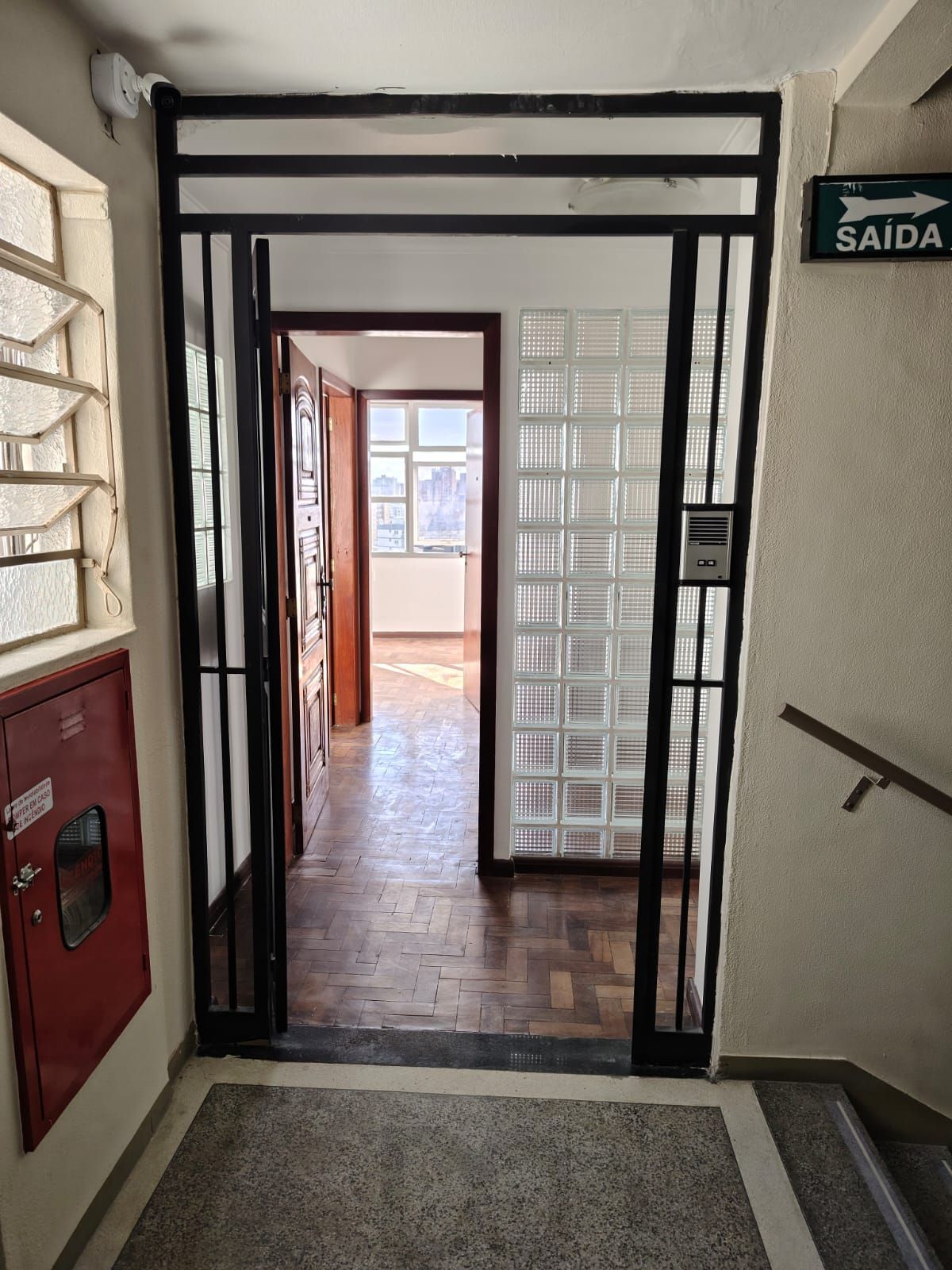 Sala comercial à venda/Porto Alegre/ Bom Fim/ frente HPS/ 70m²/ — foto 2