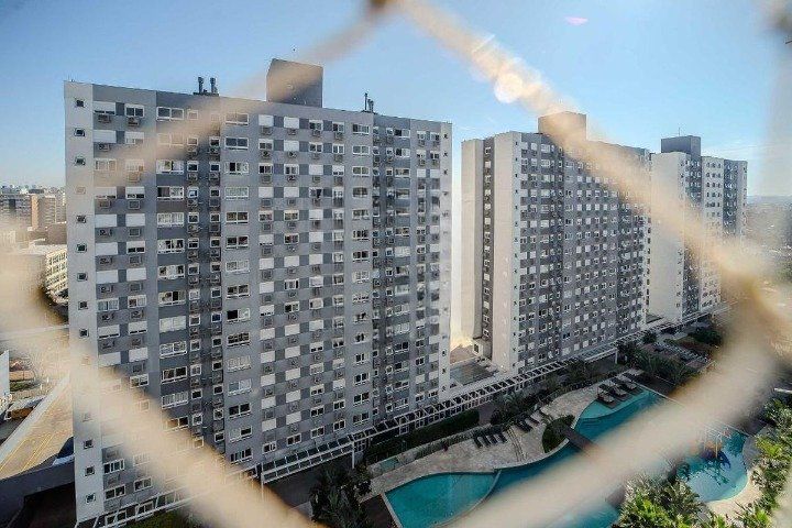 Apartamento / 2 Quartos / 1 Suíte / Churrasqueira / 1 Vaga Coberta / Grand Park Lindóia / São Sebastião / Porto Alegre / RS — foto 2